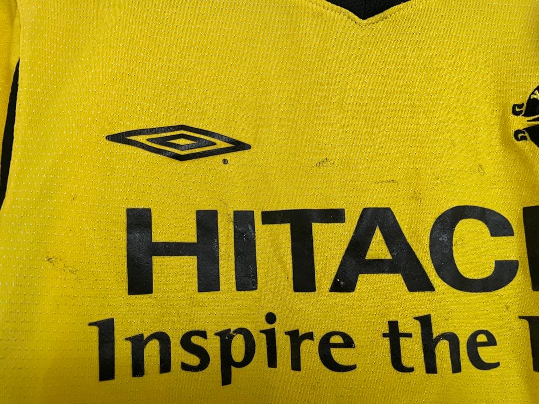 柏レイソル　Umbro サッカーシャツ イエロー 28 サイン入り　玉田圭司選手