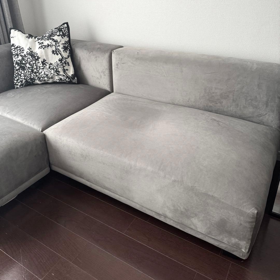 【お値下げ中！】Celina 2人掛けソファ