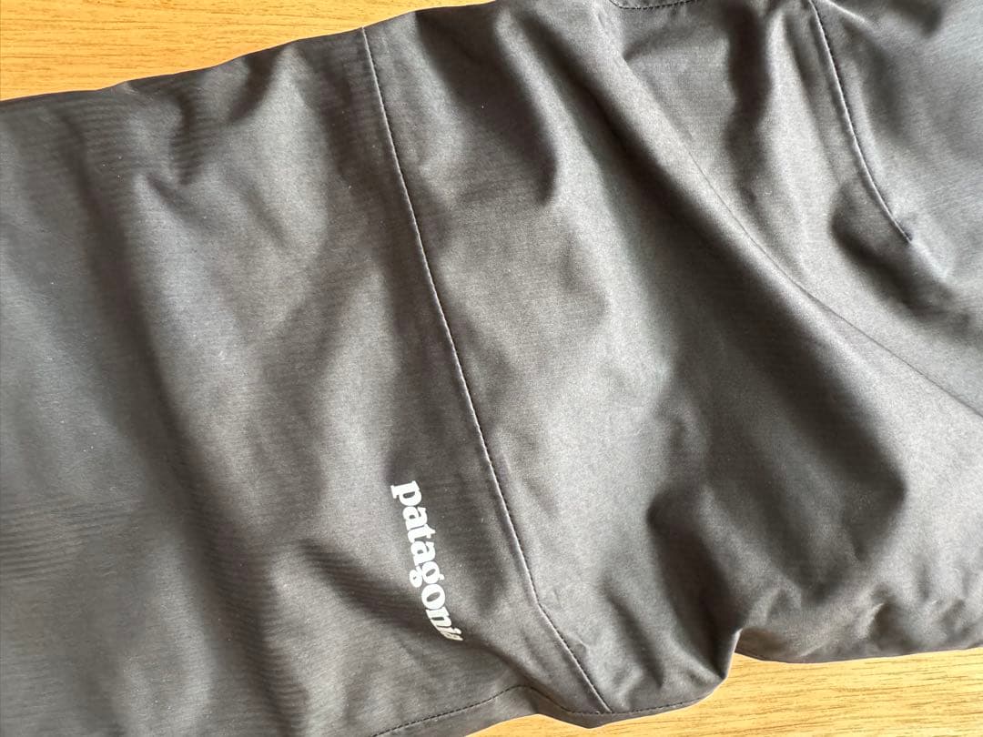 【ゆーきち】Patagonia 子ども用 スキー スノボ ウェア上下セット