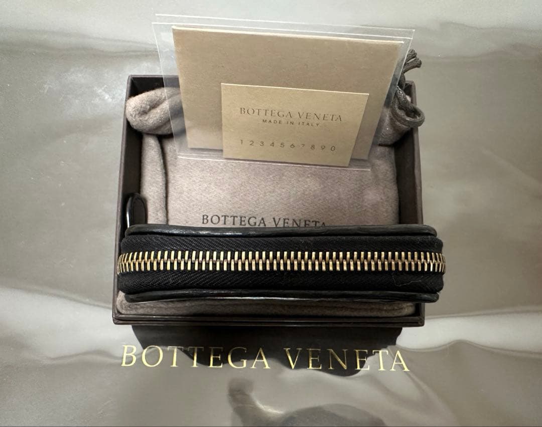 【付属品付】ボッテガヴェネタ イントレチャートケース/カーフ/黒2️⃣✨✨