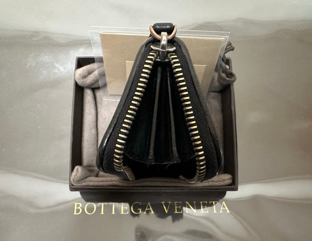 【付属品付】ボッテガヴェネタ イントレチャートケース/カーフ/黒2️⃣✨✨