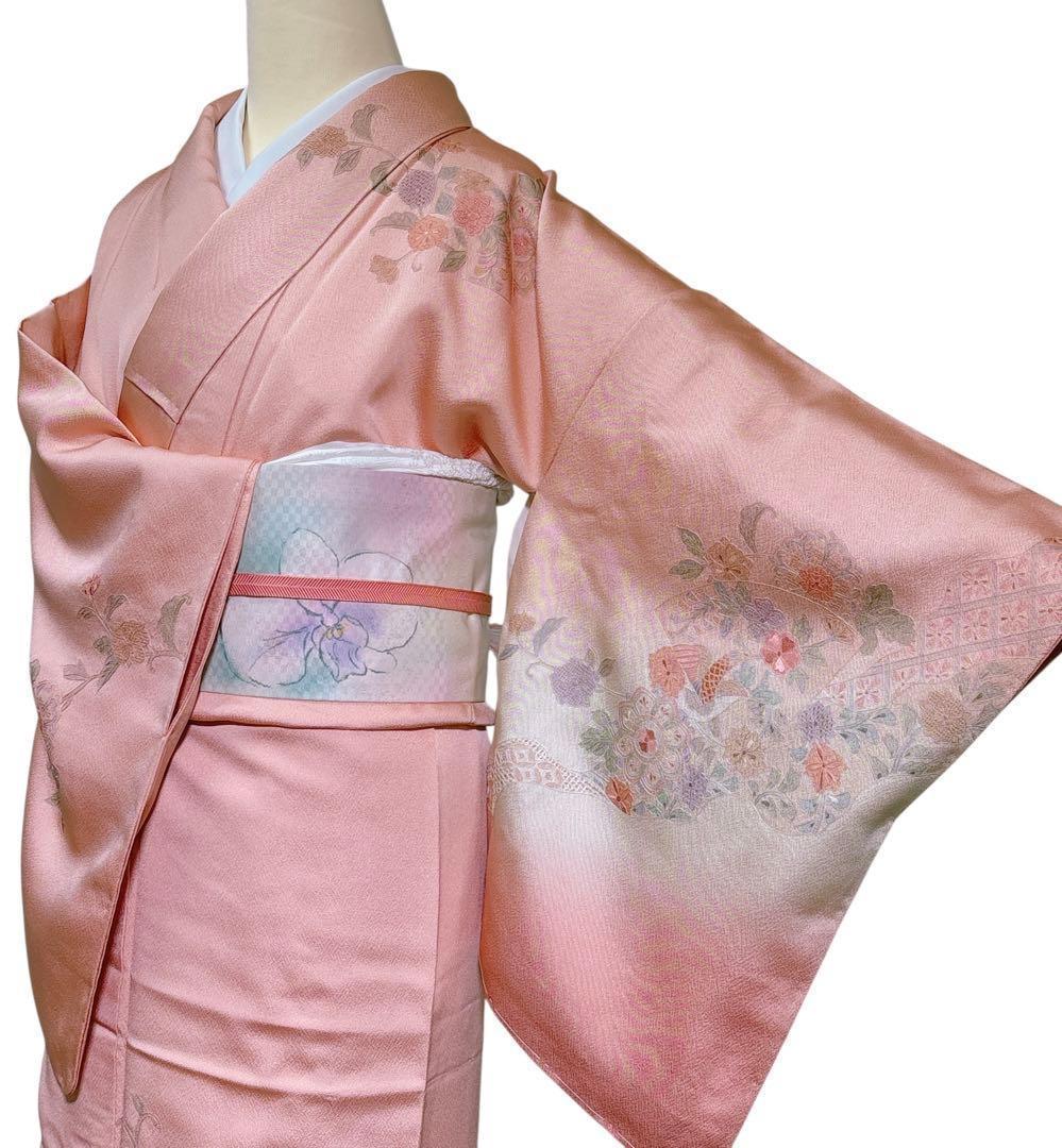 A106愛華 未使用着物 刺繍　スワト　宍色　美品　正絹　フォーマル