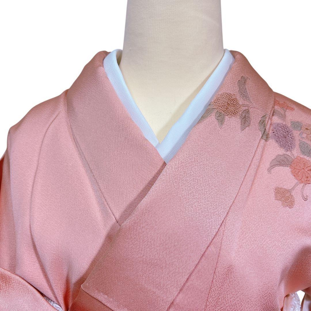 A106愛華 未使用着物 刺繍　スワト　宍色　美品　正絹　フォーマル