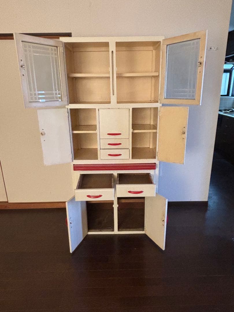 アンティーク食器棚