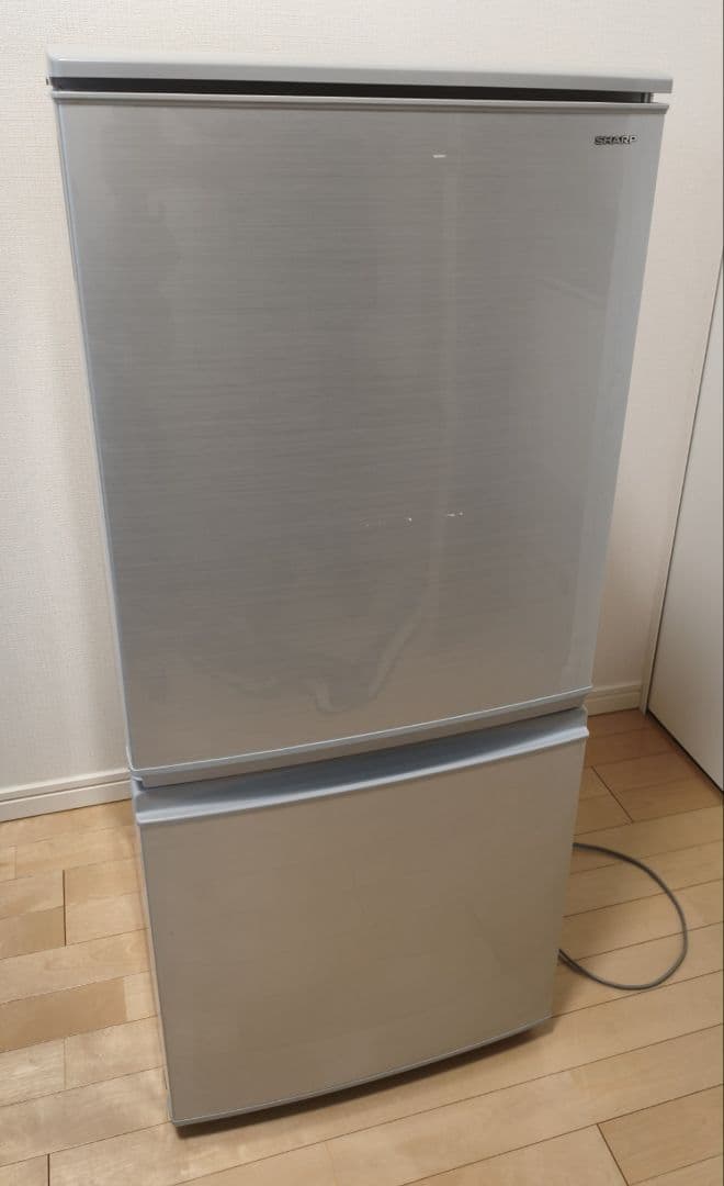 シャープ ノンフロン冷凍冷蔵庫　SJ-D14D-S