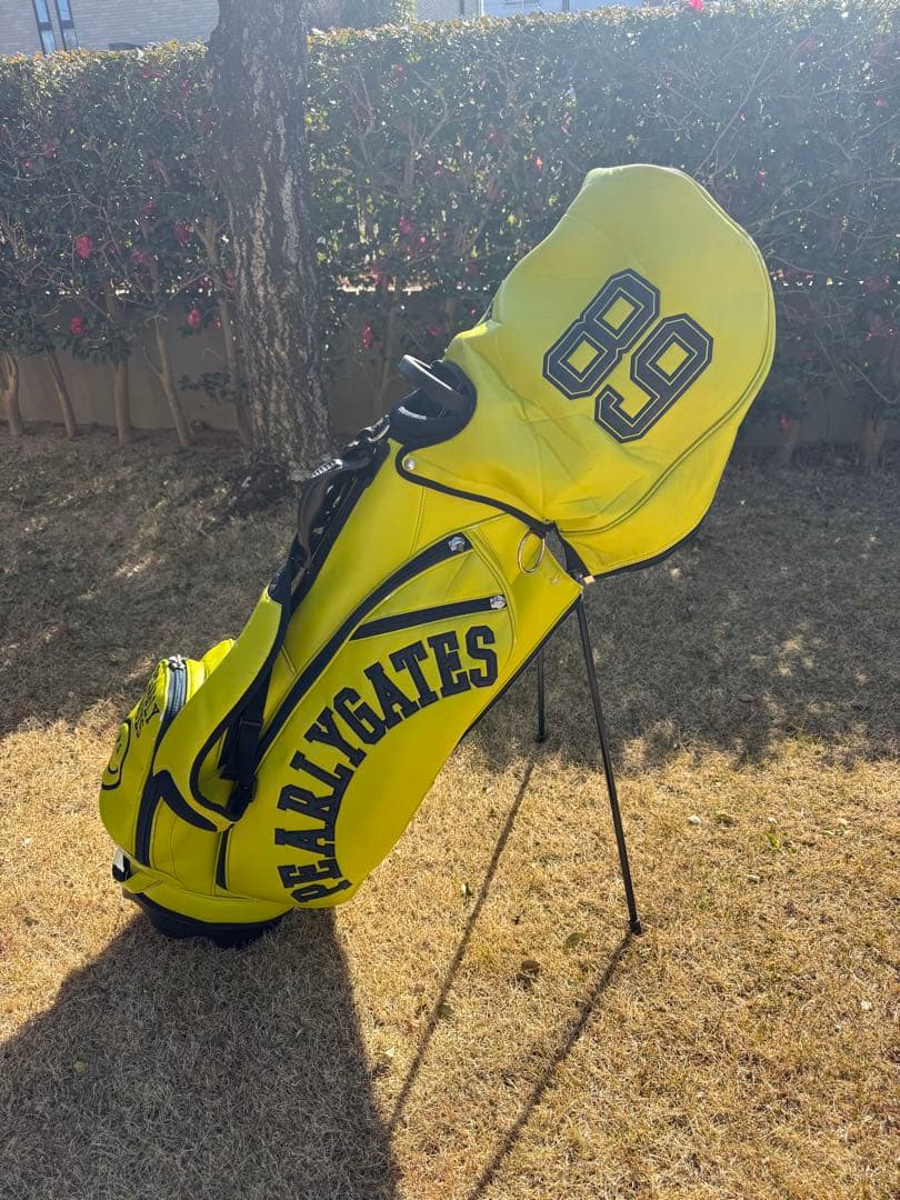 ゼクシオゴルフセット一式とパーリーゲイツバック