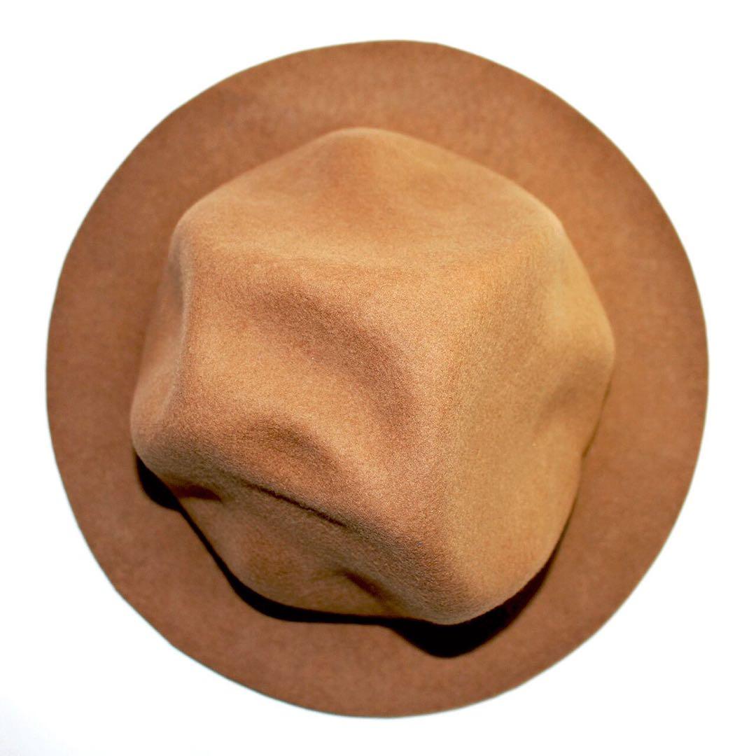 美品！curioneクリオネ mountain マウンテン 帽子ハット黒 秋冬