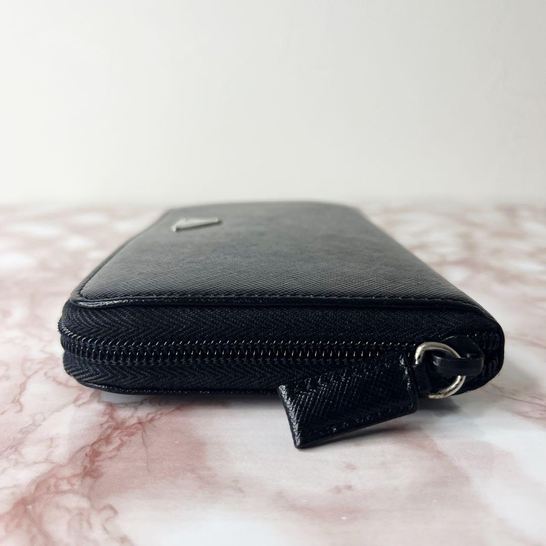 【未使用級品】PRADA ラウンドファスナー 長財布80