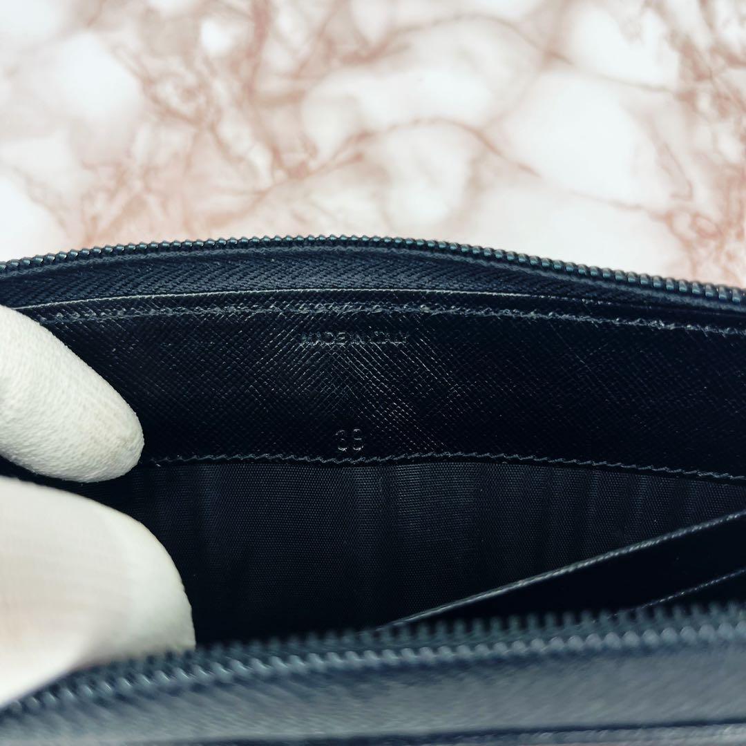 【未使用級品】PRADA ラウンドファスナー 長財布80