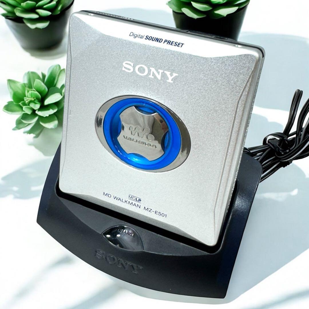 SONY ソニー　MZ-E501-S シルバー　MDウォークマン　MDLP対応