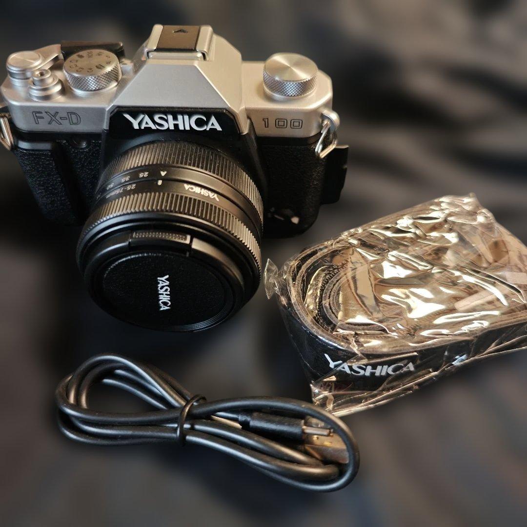 YASHICA FX-D100 一眼レフカメラ