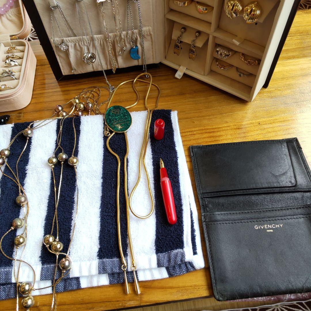 遺品整理　生前整理品　アクセサリーセット