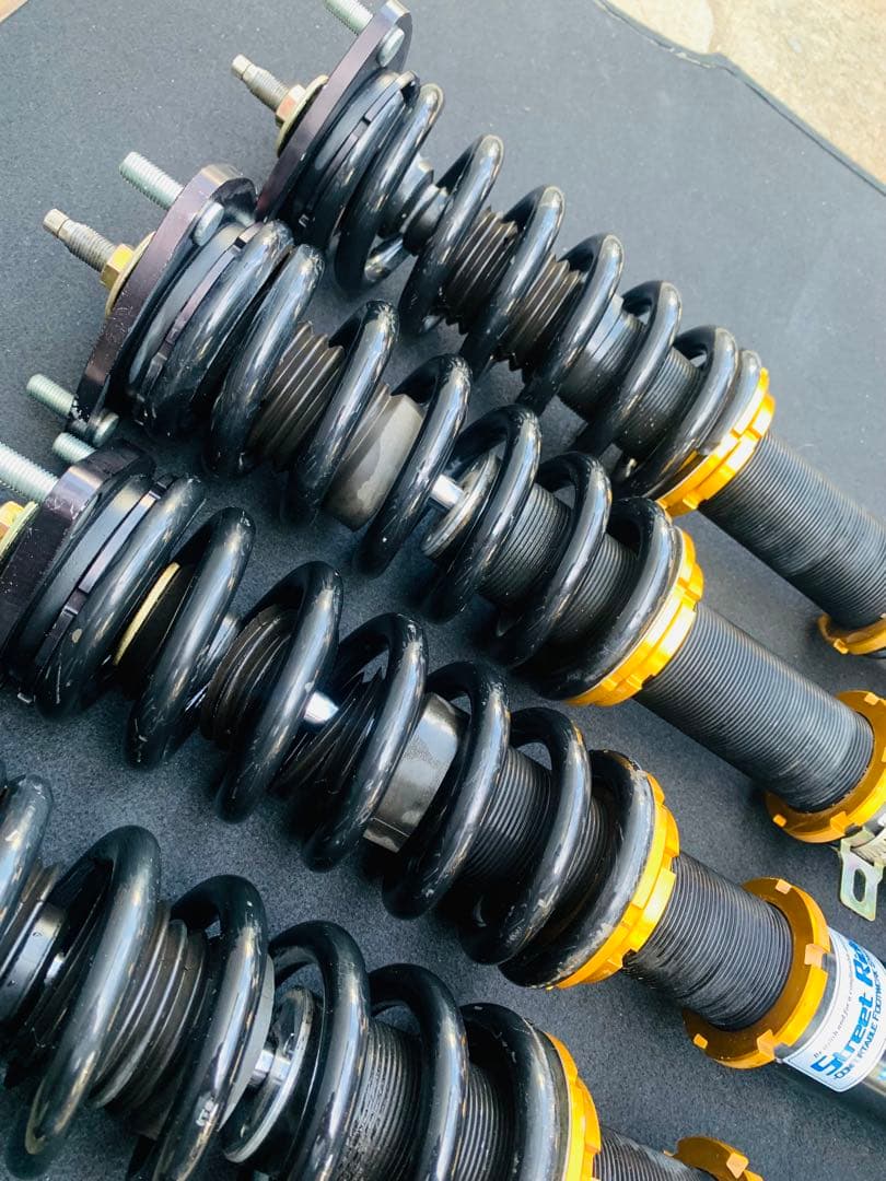 トヨタ レクサス GSE20 IS250 ストリート ライド コイルオーバー。