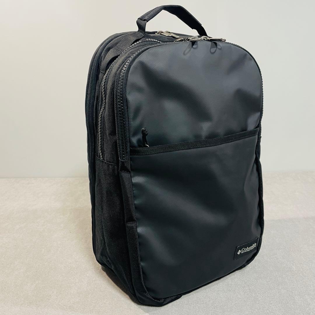 【未使用級極美品!】Columbiaコロンビア多機能バックパック 3層&ポケット