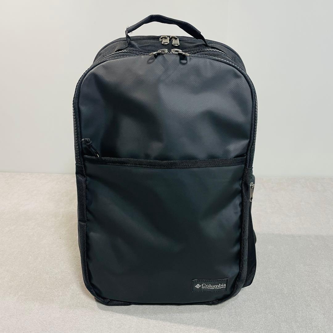 【未使用級極美品!】Columbiaコロンビア多機能バックパック 3層&ポケット