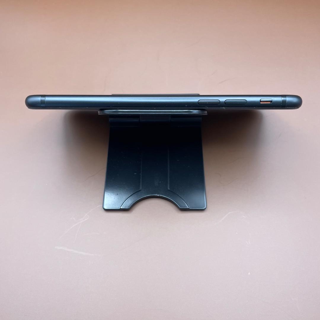 iPhone 7 128GB シムフリー 新品バッテリー