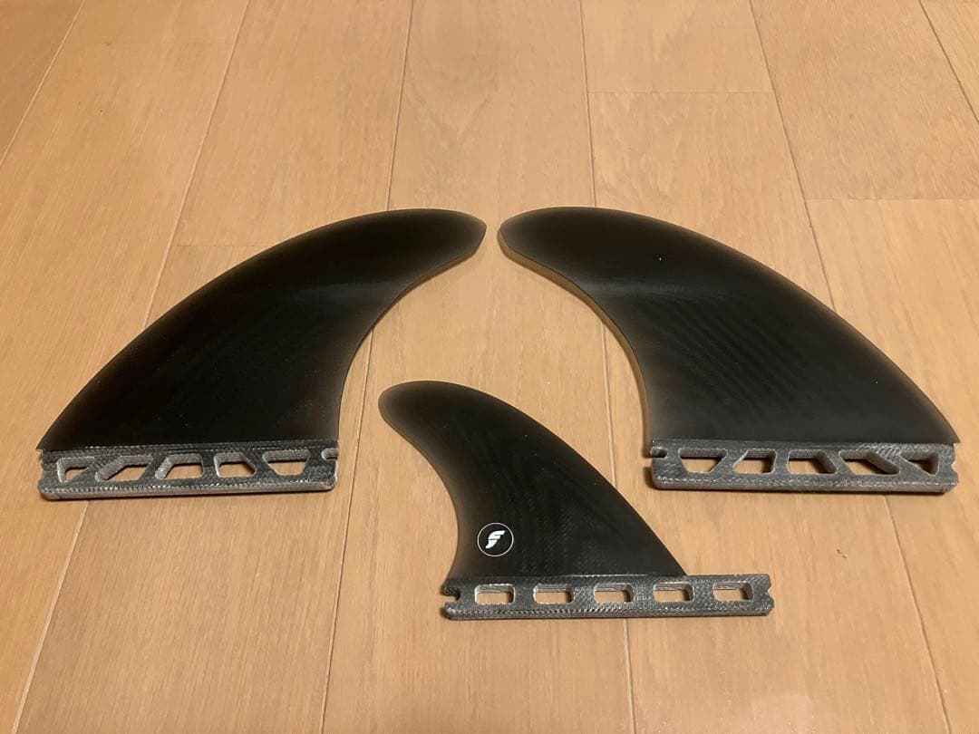 futures REVERSE 3/2 RASTA 新品未使用