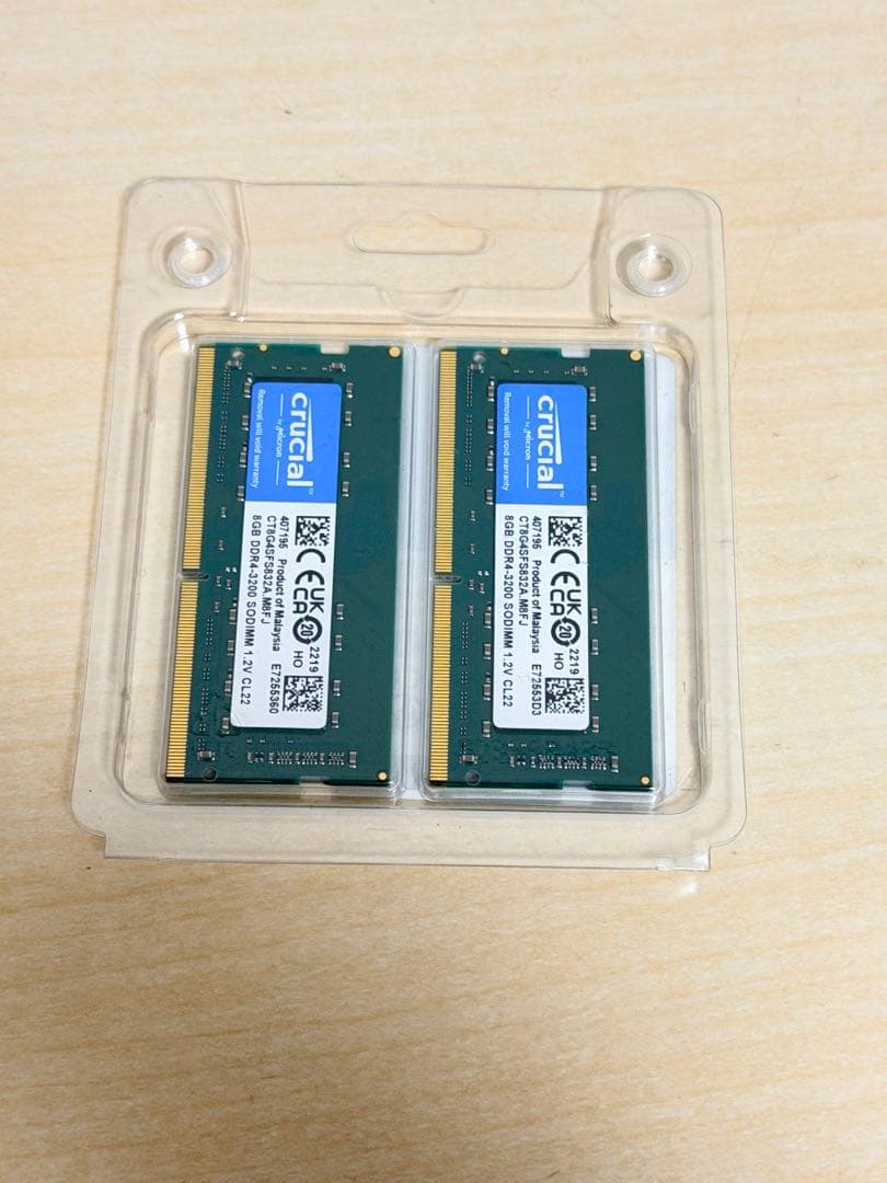 未使用　Crucial KIT 16GB DDR4 3200 メモリーキット
