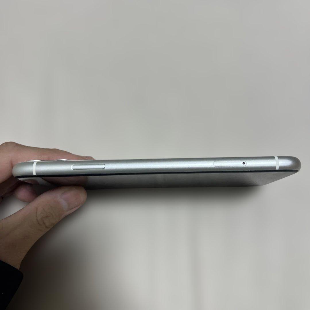 iPhone11 128GB アイフォン11 ホワイト スマホ