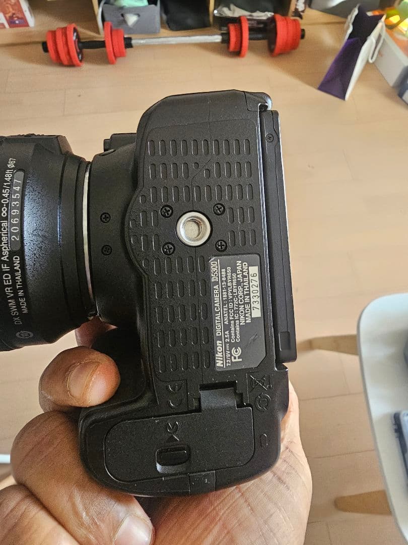 Nikon D5300 18-140mm レンズキット【訳あり・動作確認済み】