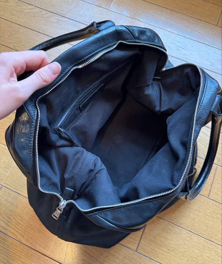 Yves Saint Laurent レザーボストンバック