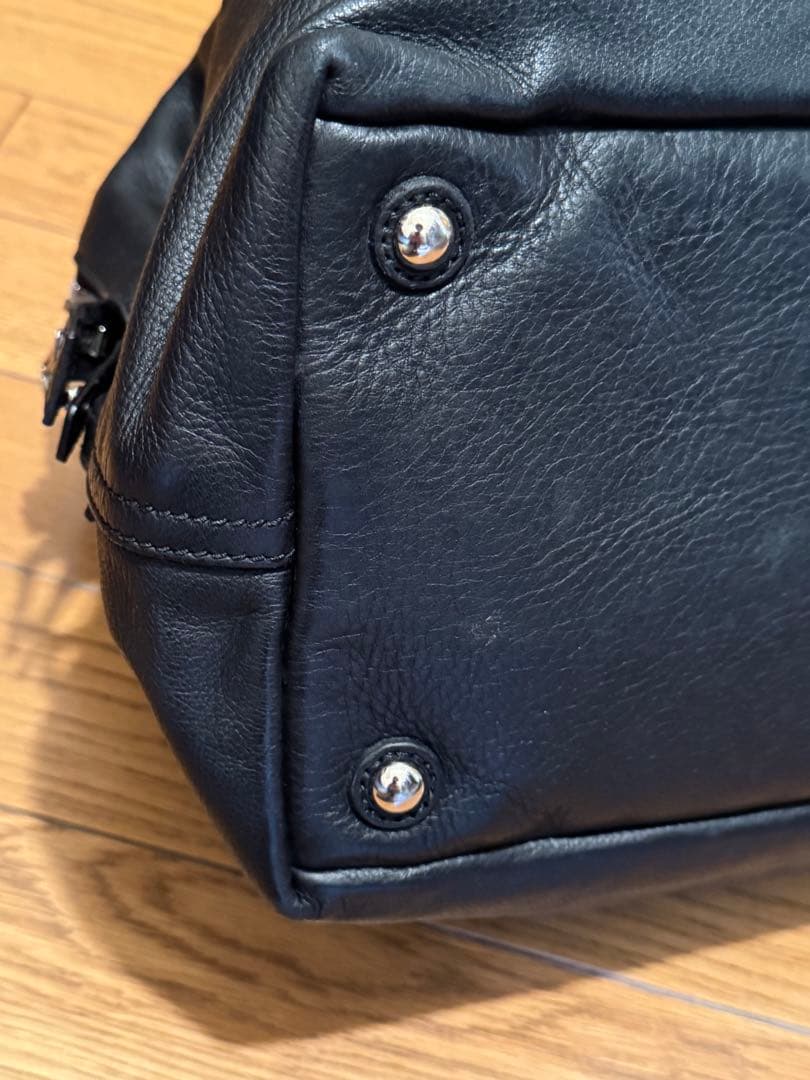 Yves Saint Laurent レザーボストンバック