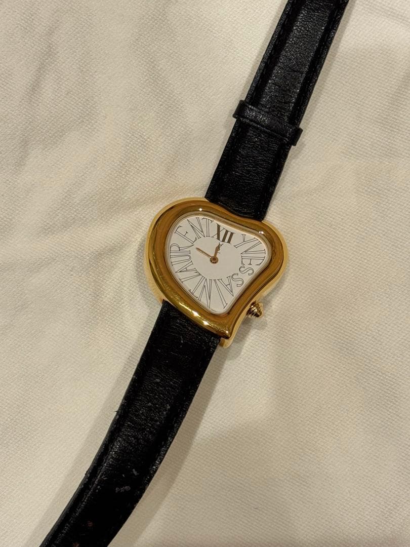 YVES SAINT LAURENT ハート 腕時計