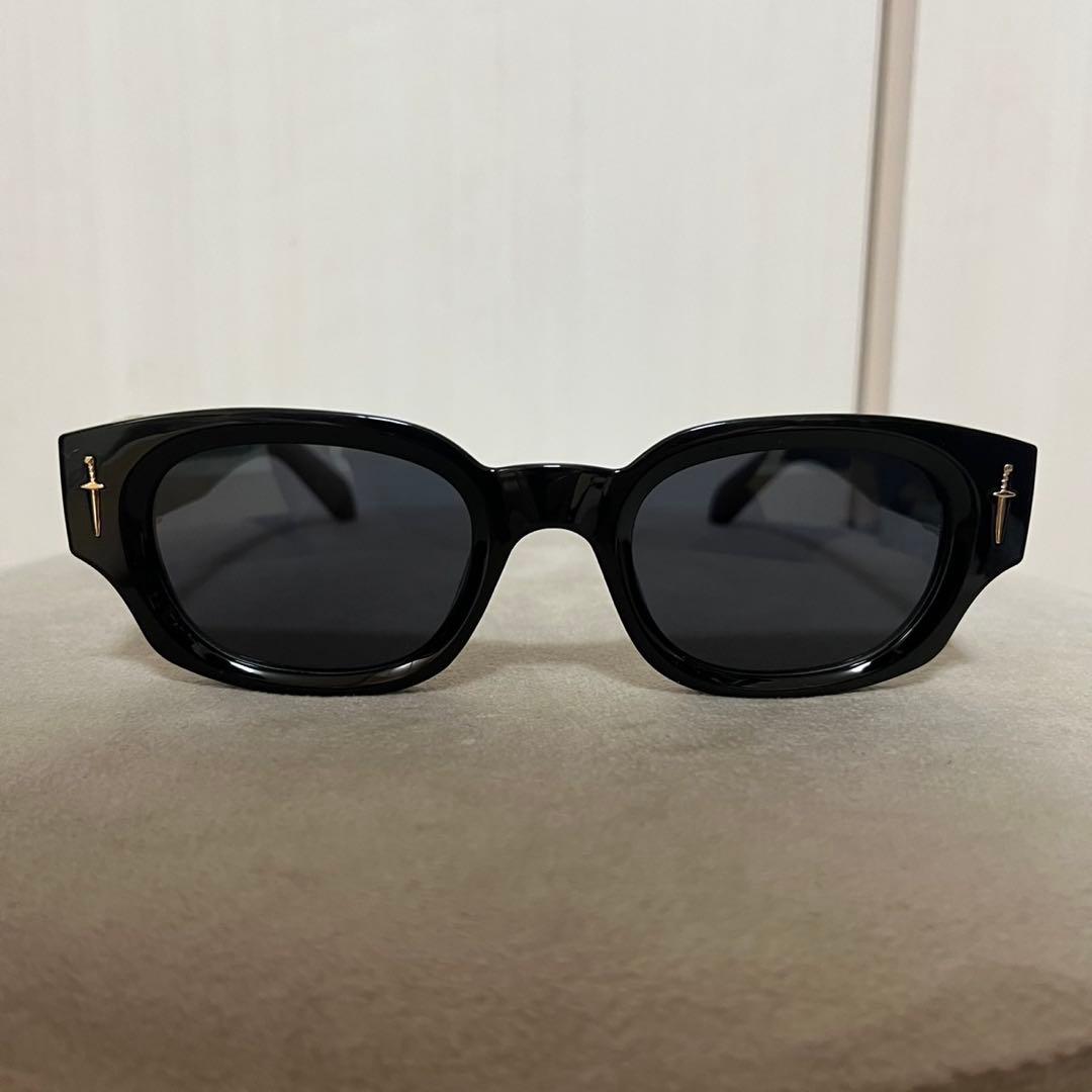 G DRAGON 着用型　サングラス　最新