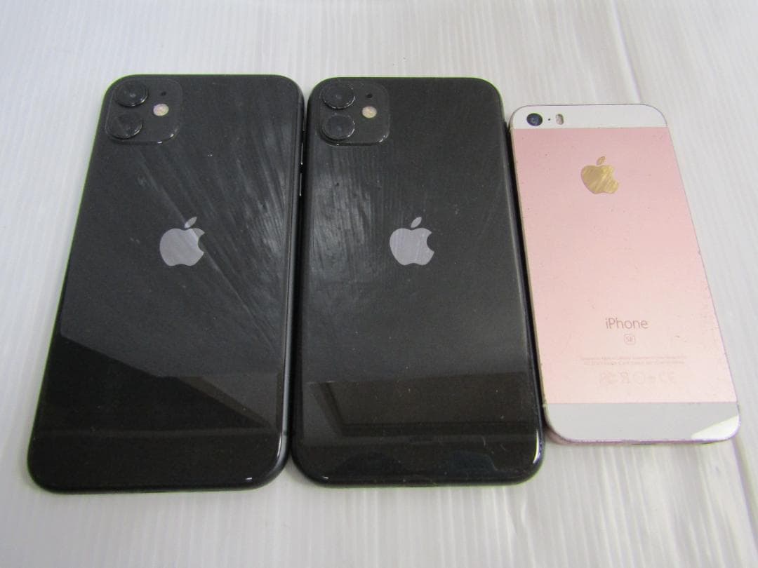 K0706 iPhone 11/ SEスマートフォン　ジャンク(3 セット)