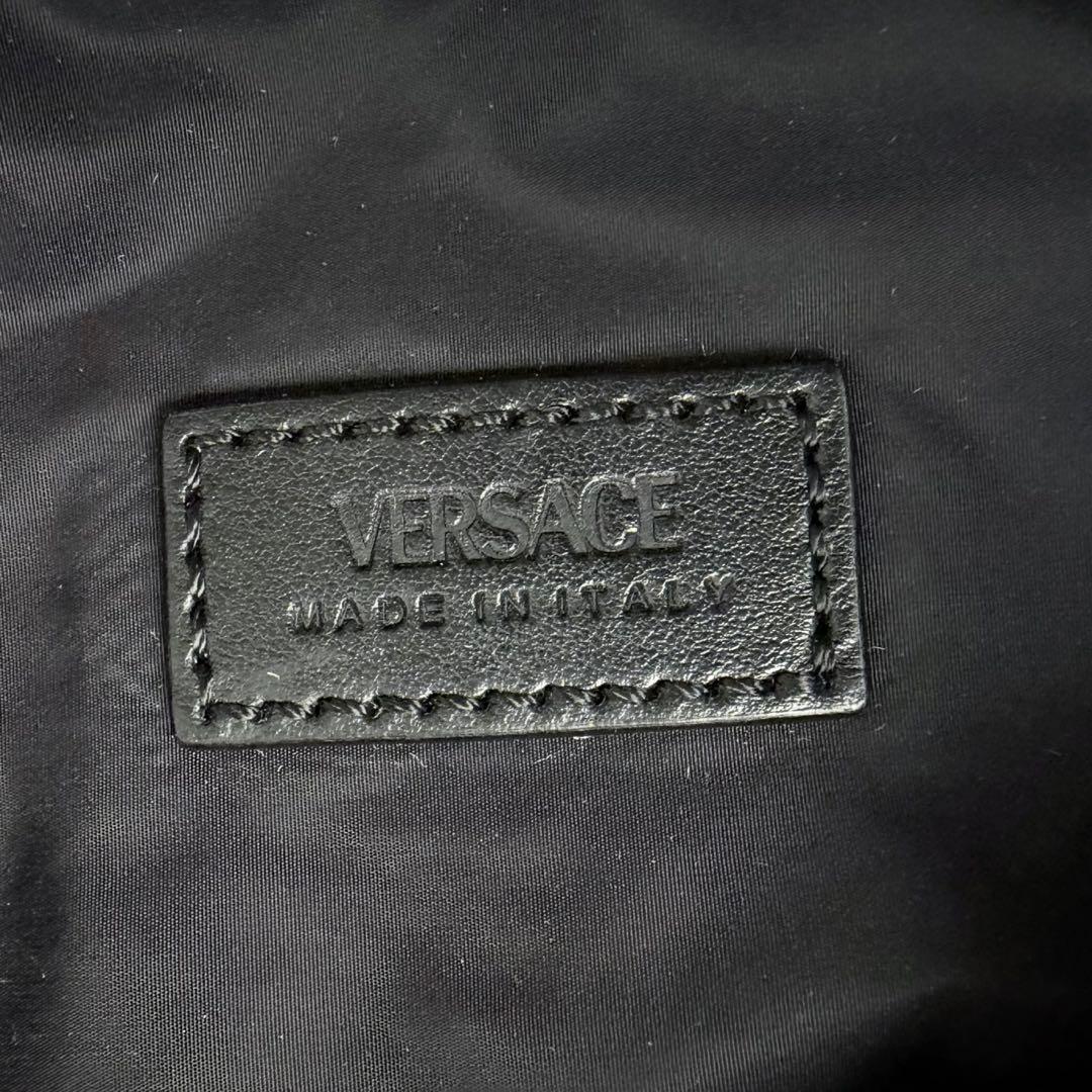 Konaヴェルサーチ　VERSACE　ショルダーバック　グレカ　ブラック