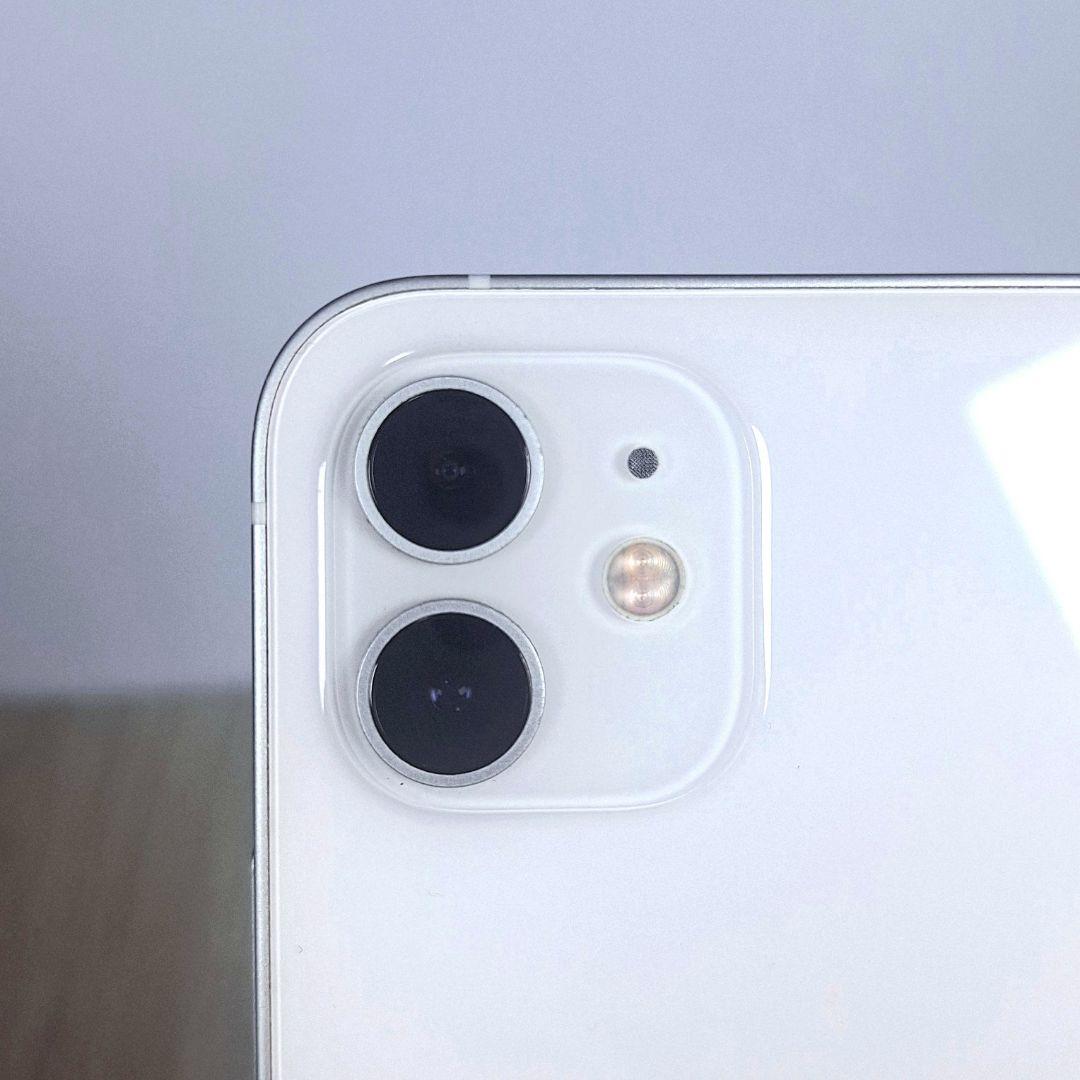 iPhone 12 256GB ホワイト SIMフリー バッテリー新品 大容量