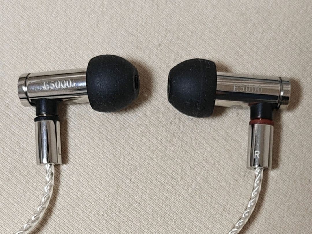 final E5000 有線イヤホン