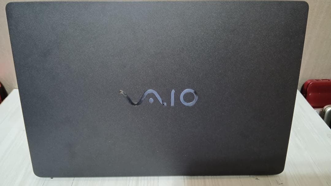 ⑫　グレーなVAIO VJS111D 6世代i5