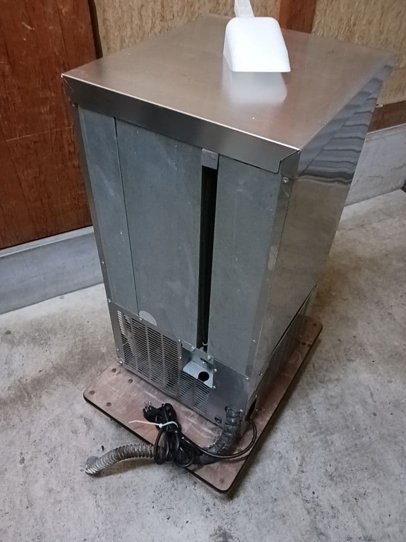 Panasonic　業務用製氷機　SIM-S2500B　ホシザキ