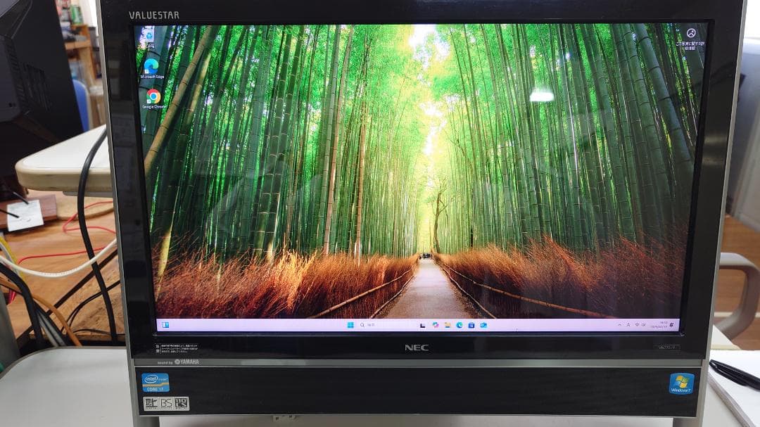 NEC PC-VN770FS6B　モニター一体型PC