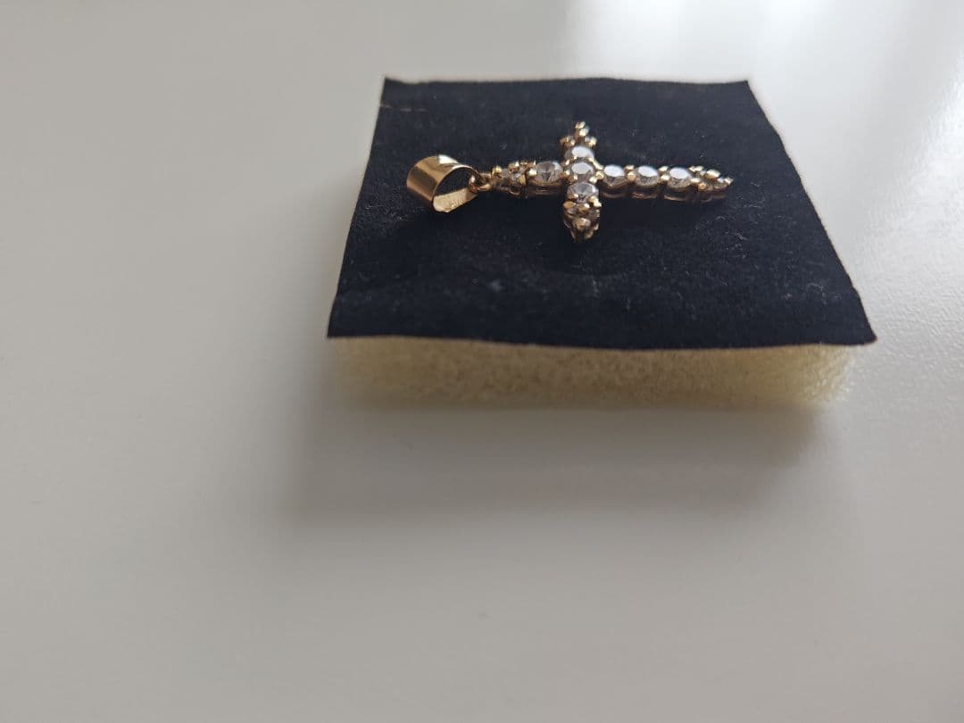 K10 ゴールド クロスチャーム