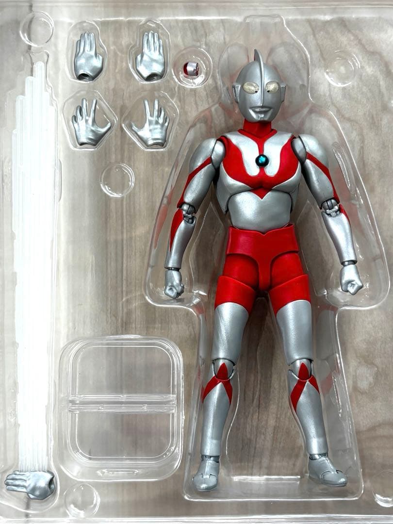 ウルトラマン　shフィギュアーツ　ウルトラマン,フィギュアーツ