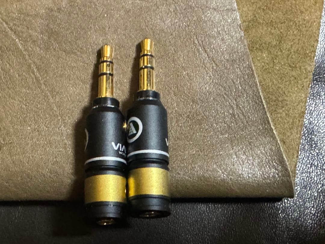 viablue ヴァアブルー 変換 アダプタ mmcx to 3.5 プラチナ