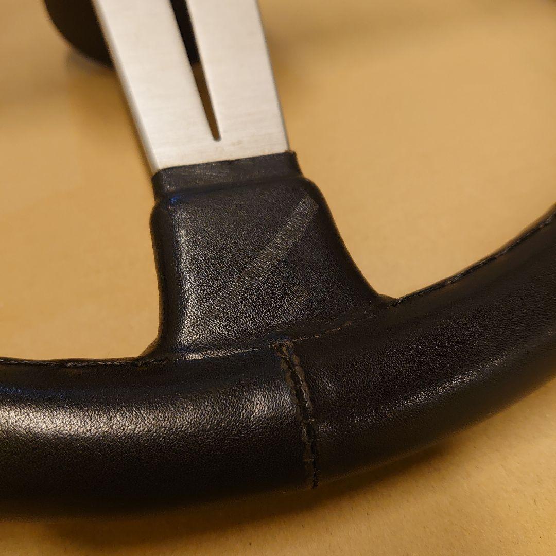 ナルディクラシック・ブラックレザー&シルバースポーク360mm(N131)