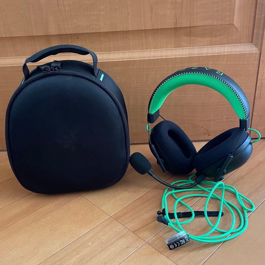 Razer BlackShark V2 + USBサウンドカード 美品ヘッドホン