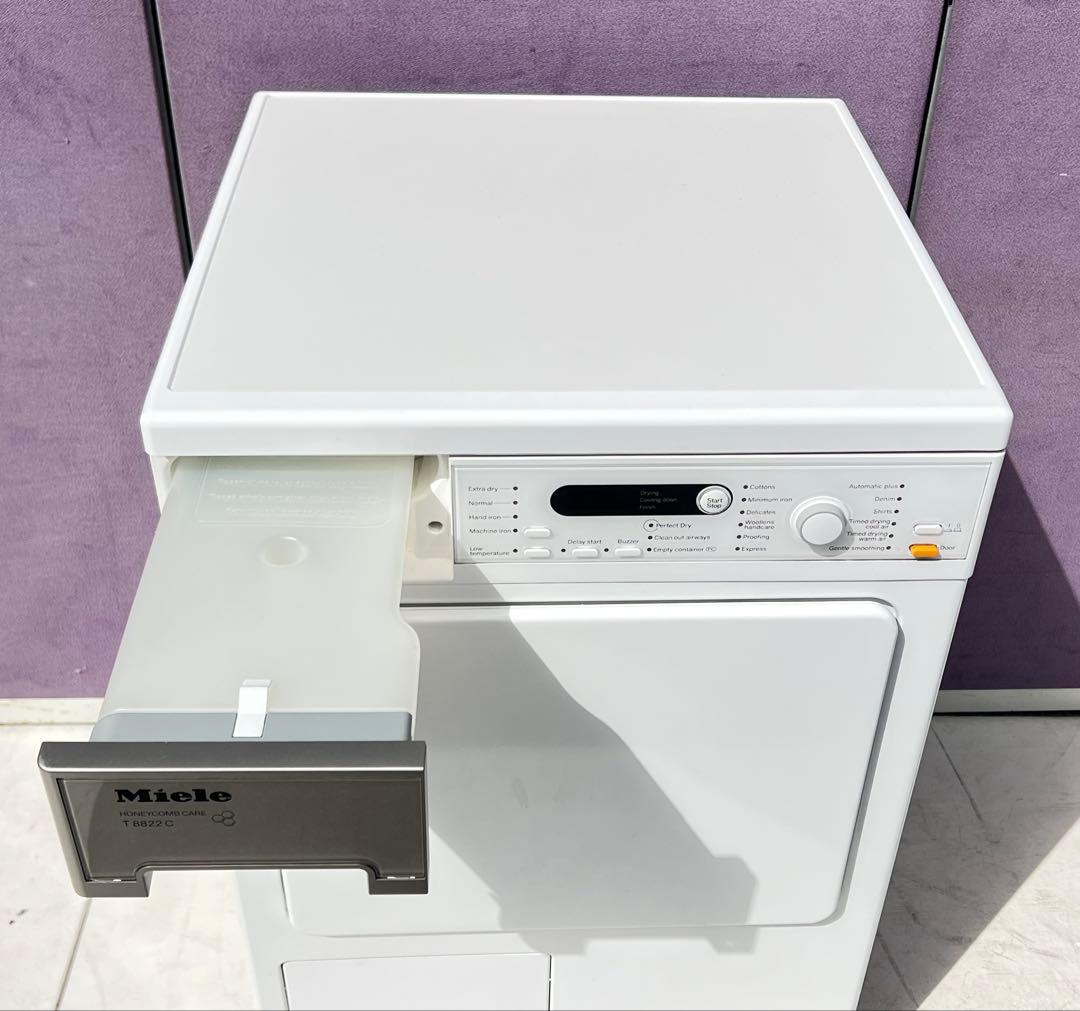Miele ：T8822C 電気式乾燥機 ホワイト2017年