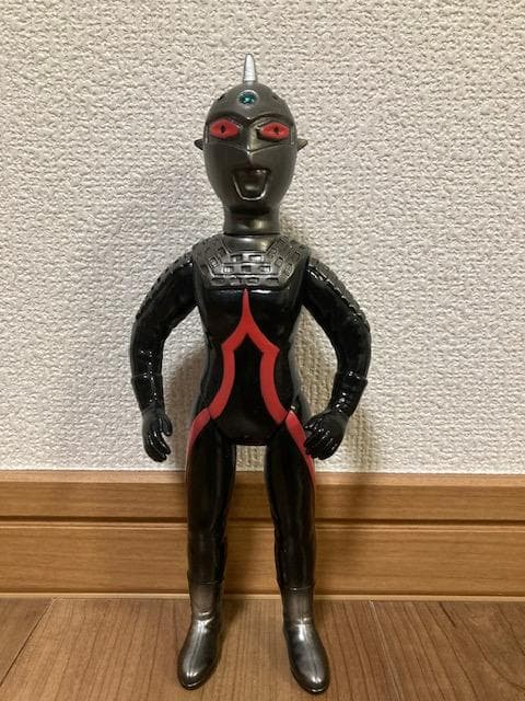 最終値下げ！　超レア！　ダークウルトラセブン　ブルマァク　限定ソフビ