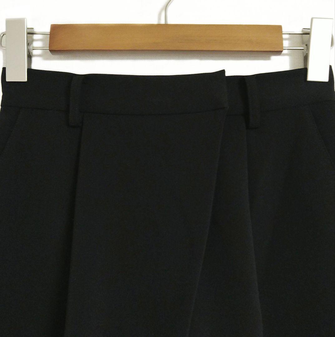 ■美品 SOÉJU ソージュ ストレッチファインタックパンツ