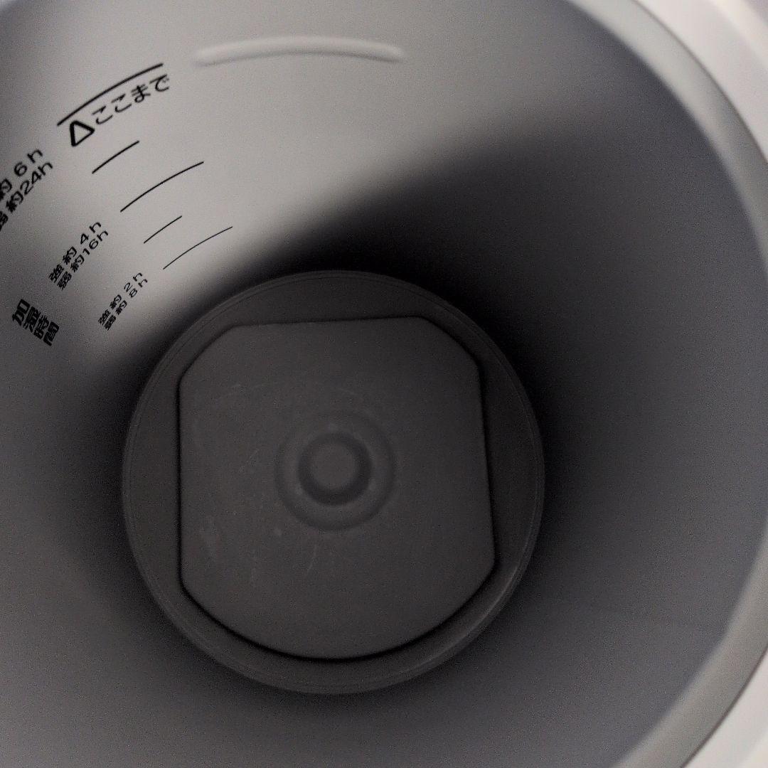 【新品同様】象印スチーム式加湿器EE-RU50-WA　クエン酸1本付き