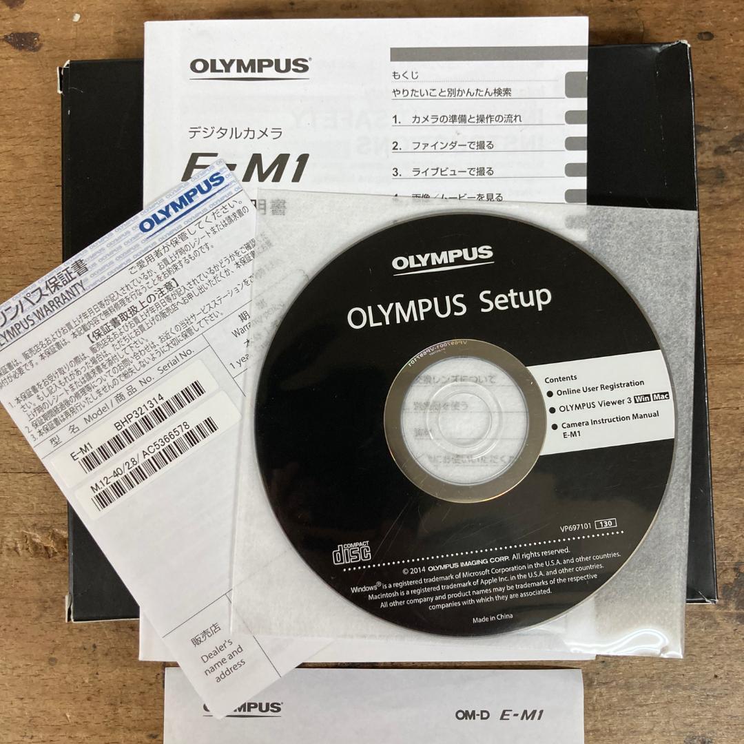 OLYMPUS OM-D E-M1 12-40mm F2.8 PRO 付属品多数