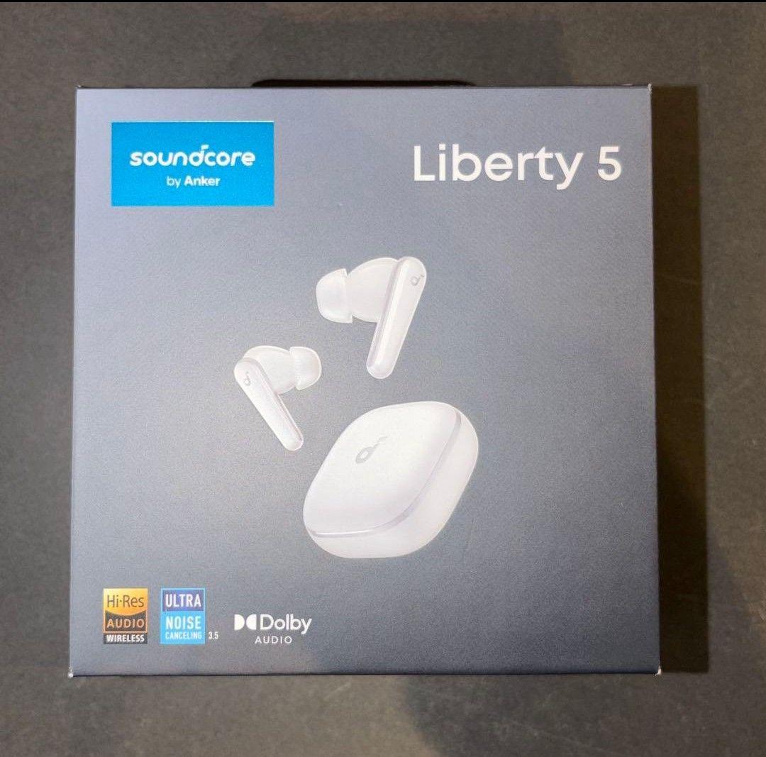 soundcore Liberty5 ワイヤレスイヤホン　ホワイト　新品未開封