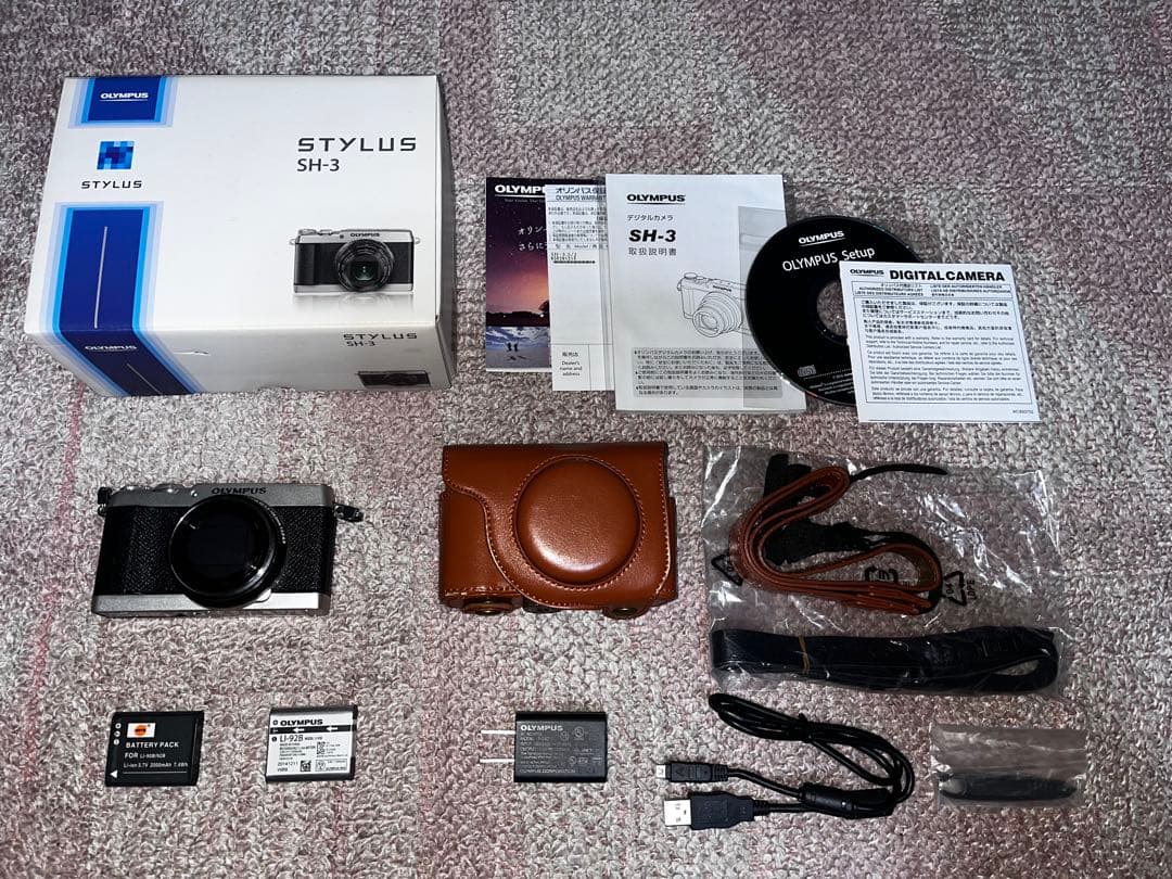 OLYMPUS STYLUS SH-3　コンパクトデジタルカメラ