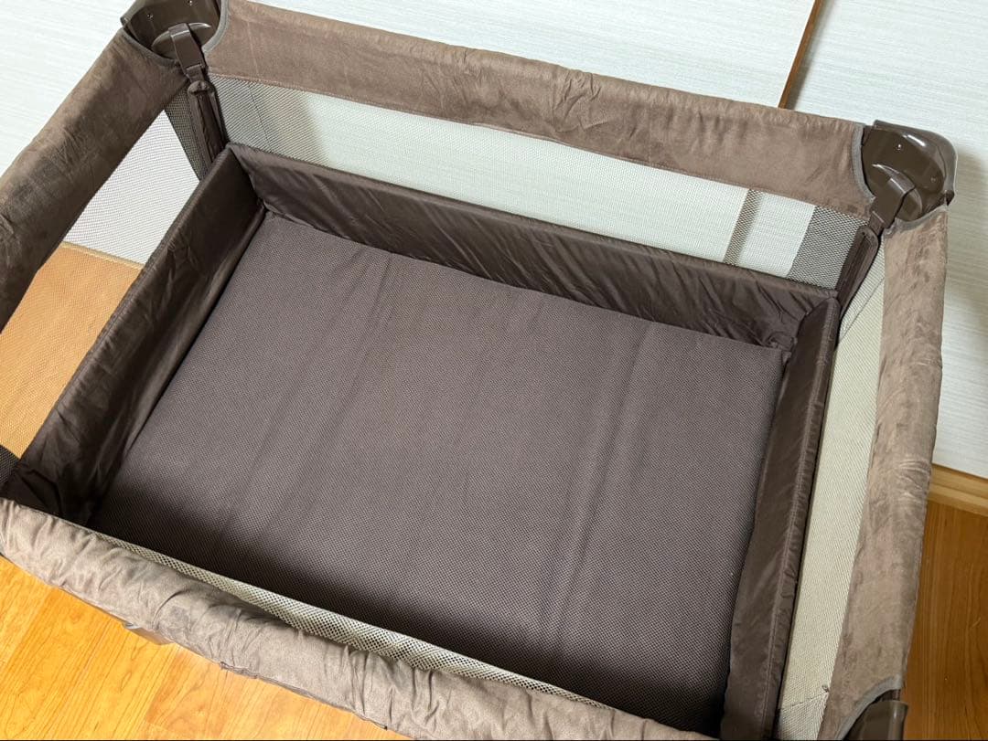 アップリカ ココネルエアープラス ベビーベッド
