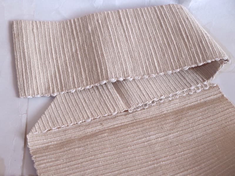 手織りの節紬八寸名古屋帯（オフホワイト無地）正絹美品