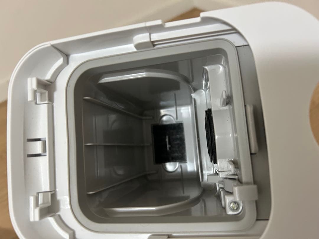 【ミキティ】Panasonic 掃除機 MC-NS10K コードレス